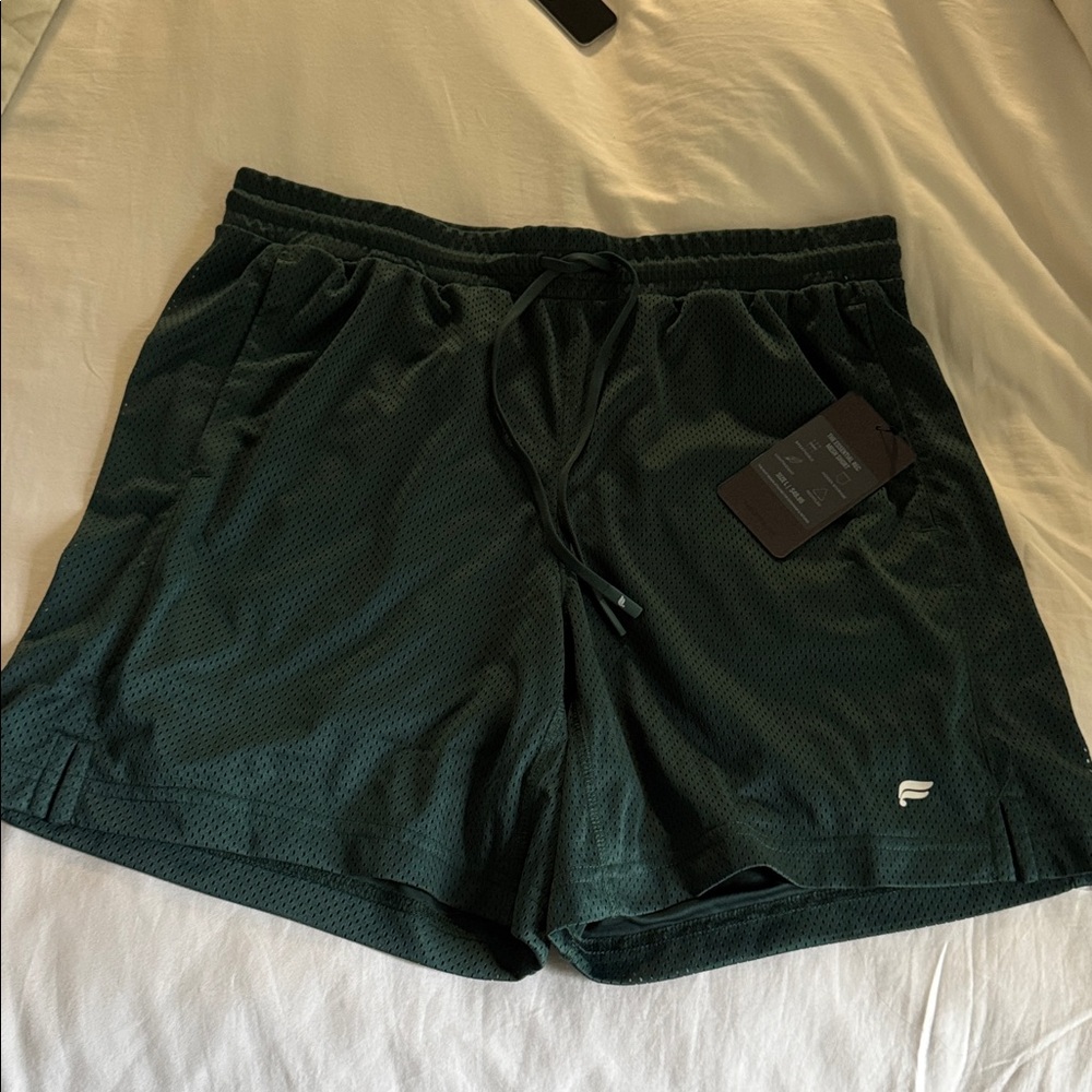 Fabletics The Essential Rec Mesh Short L